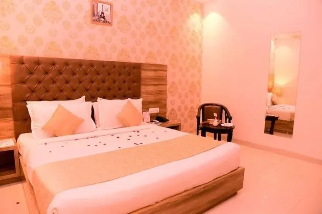 Deluxe Tek Büyük Yataklı Oda, 1 Çift Kişilik Yatak