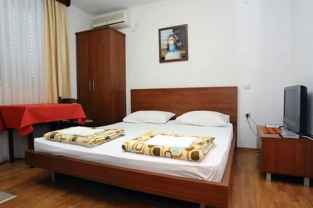 Superior Stüdyo, 1 En Büyük (King) Boy Yatak, Sigara İçilmez, Bahçe Manzaralı