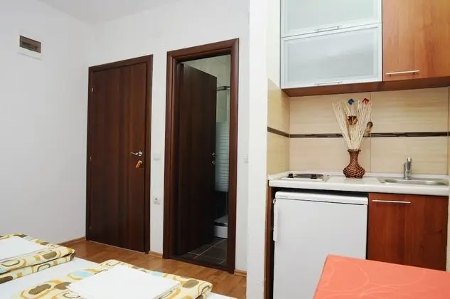 Superior Stüdyo, 1 En Büyük (King) Boy Yatak, Sigara İçilmez, Bahçe Manzaralı