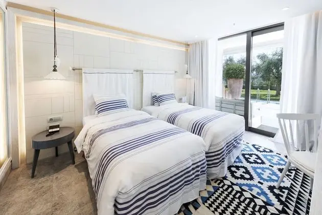 Presidential Suite, 2 Bedrooms, Pool Access