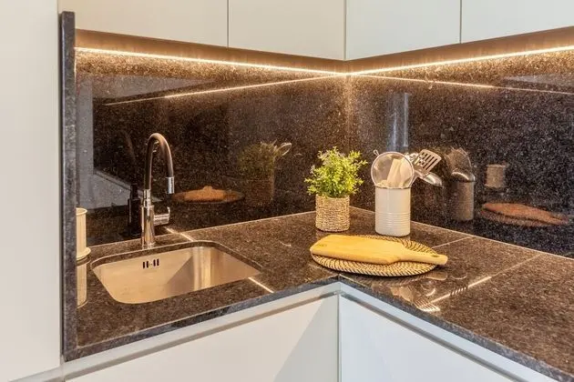 Premium Apart Daire, Bahçe Manzaralı