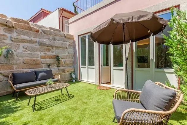 Premium Apart Daire, Bahçe Manzaralı