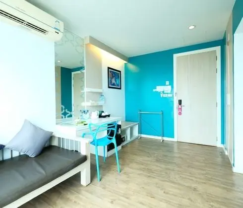 One Bed Room