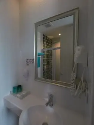 One Bed Room