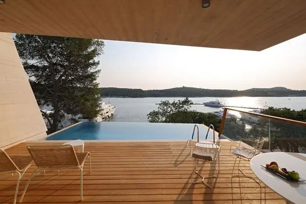 Exclusive Villa