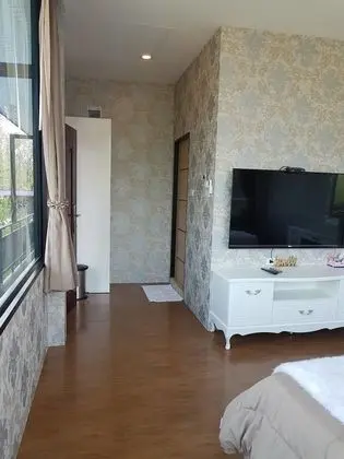 Premium Stüdyo, 1 En Büyük (King) Boy Yatak, Sigara İçilmez, Havuz Manzaralı