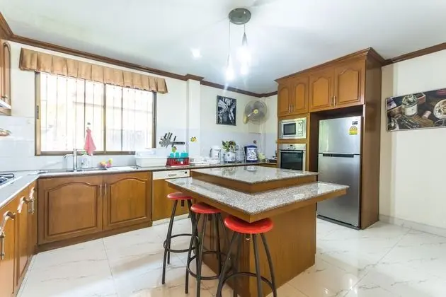 4 Bedroom Pool Villa