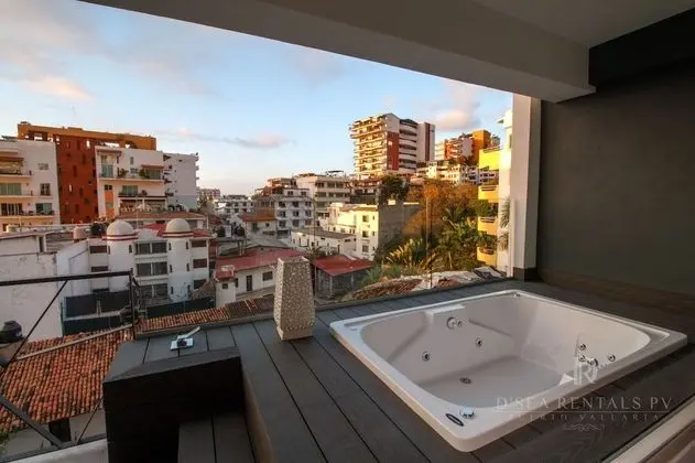 Luxury Daire, 2 Yatak Odası, Engellilere Uygun, Kısmi Deniz Manzaralı