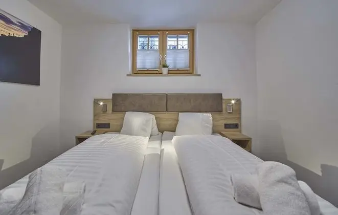 Ev, 5 Yatak Odası, Dağ Manzaralı (Appartement)
