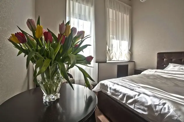 Comfort Tek Büyük Yataklı Oda