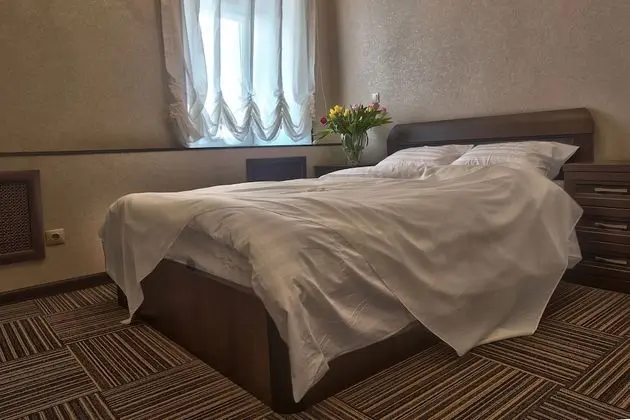 Comfort Tek Büyük Yataklı Oda