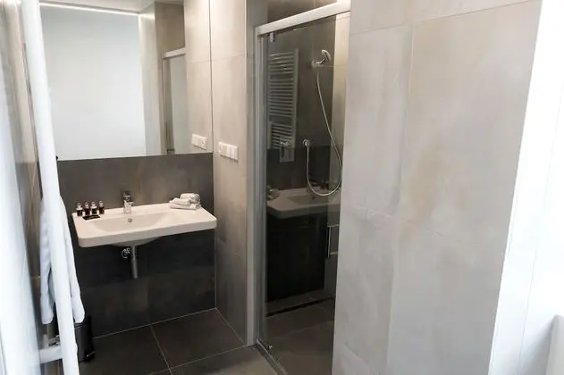 Superior Tek Büyük veya İki Ayrı Yataklı Oda