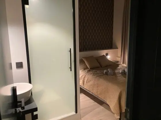 Tek Büyük Yataklı Oda