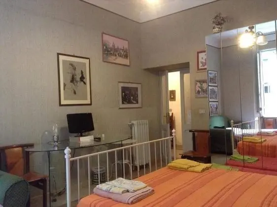Tek Büyük Yataklı Oda