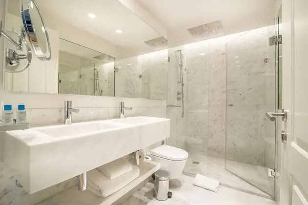 Deluxe Tek Büyük veya İki Ayrı Yataklı Oda, Şehir Manzaralı