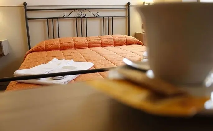 Tek Büyük veya İki Ayrı Yataklı Oda, Sigara İçilmez