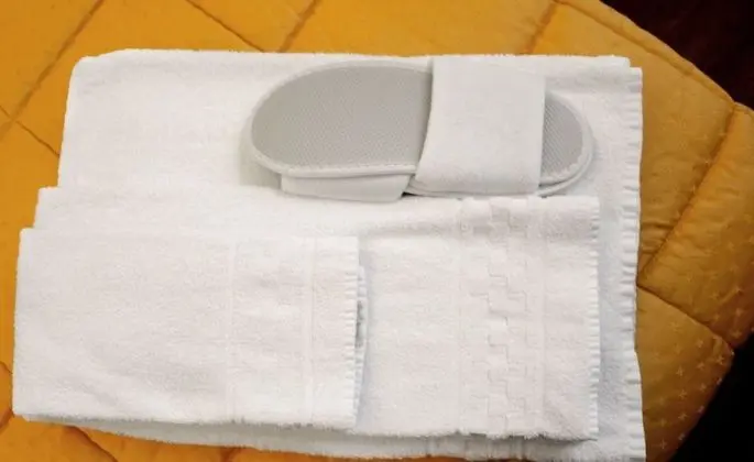 Tek Büyük veya İki Ayrı Yataklı Oda, Sigara İçilmez