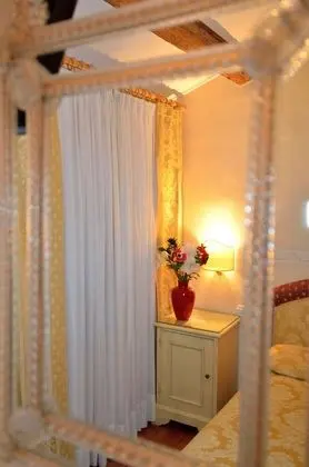 Basic Tek Büyük Yataklı Oda