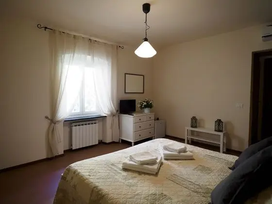 Comfort Tek Büyük Yataklı Oda, 3 Yatak Odası, Sigara İçilmez, Özel Banyo
