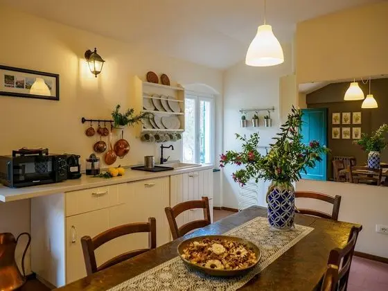 Comfort Tek Büyük Yataklı Oda, 3 Yatak Odası, Sigara İçilmez, Özel Banyo