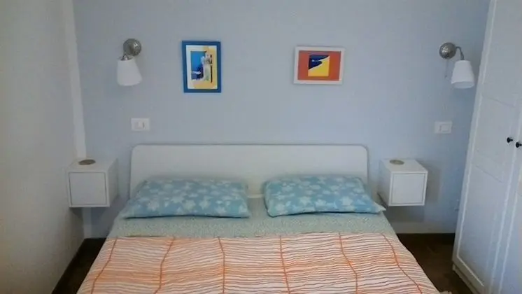 Basic Tek Büyük Yataklı Oda