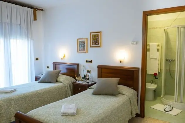 İki Ayrı Yataklı Oda