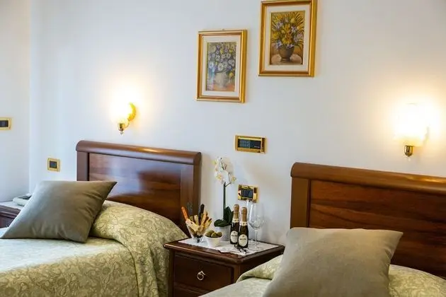 İki Ayrı Yataklı Oda