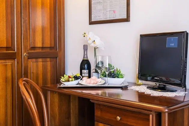 Tek Büyük Yataklı Oda