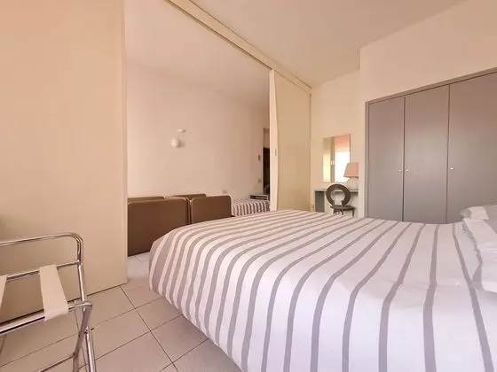 Comfort Dört Kişilik Oda, Ek Bina