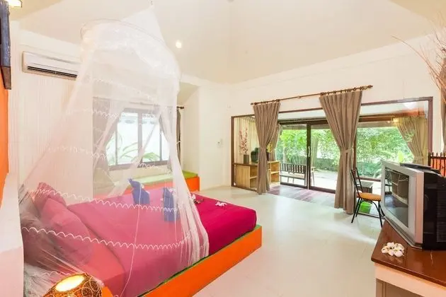 Villa, 1 Yatak Odası, Bahçeli
