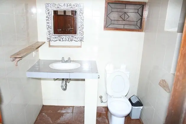 Family Oda (with Fan)