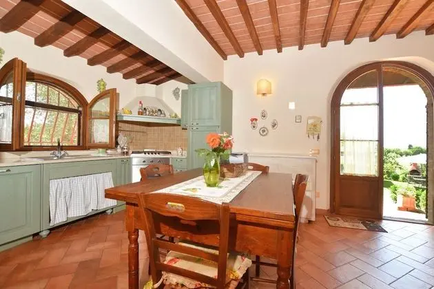 Standard Ev, Birden Çok Yatak, 2 Banyolu, Bahçeli (Da Maria)