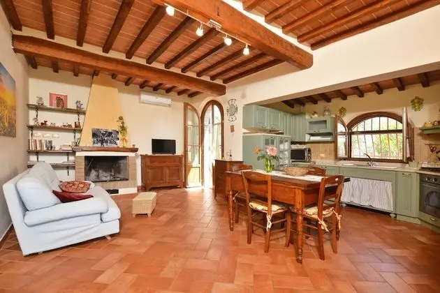 Standard Ev, Birden Çok Yatak, 2 Banyolu, Bahçeli (Da Maria)