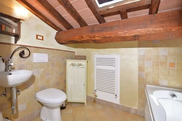 Standard Ev, Birden Çok Yatak, 2 Banyolu, Bahçeli (Da Maria)