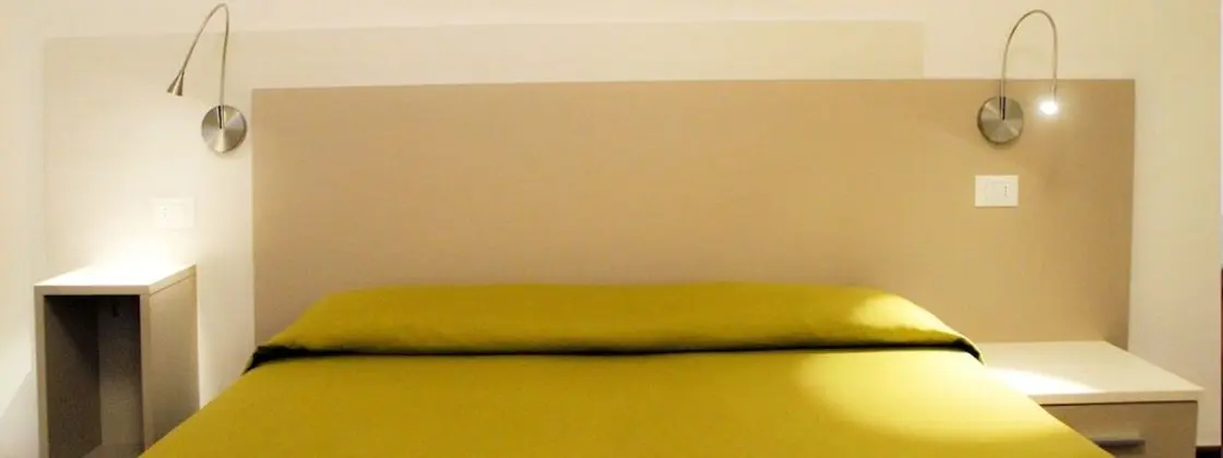 Classic Tek Büyük Yataklı Oda