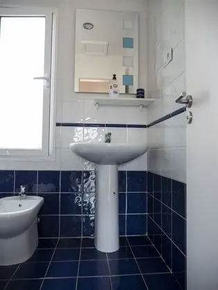 Tek Büyük veya İki Ayrı Yataklı Oda, Özel Banyo