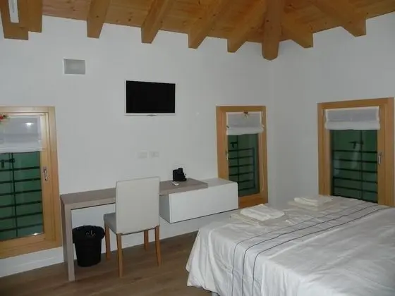 Tek Büyük veya İki Ayrı Yataklı Oda (n°1)