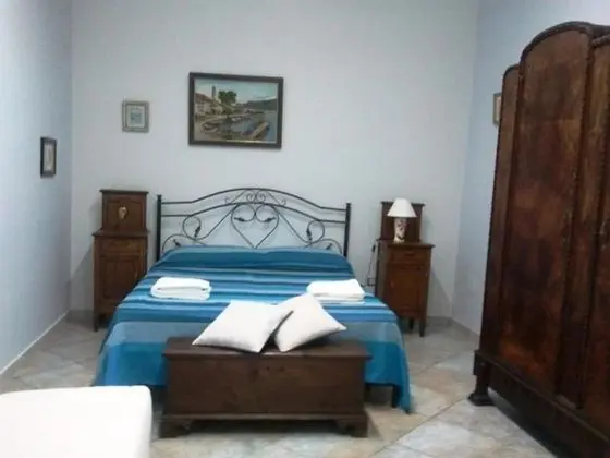 Deluxe Tek Büyük Yataklı Oda, Bahçe Manzaralı