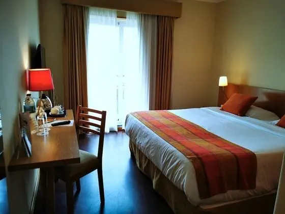 Panoramic Tek Büyük Yataklı Oda