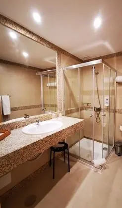 Panoramic Tek Büyük Yataklı Oda