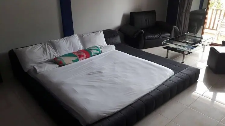 Standard Double Room with Garden View