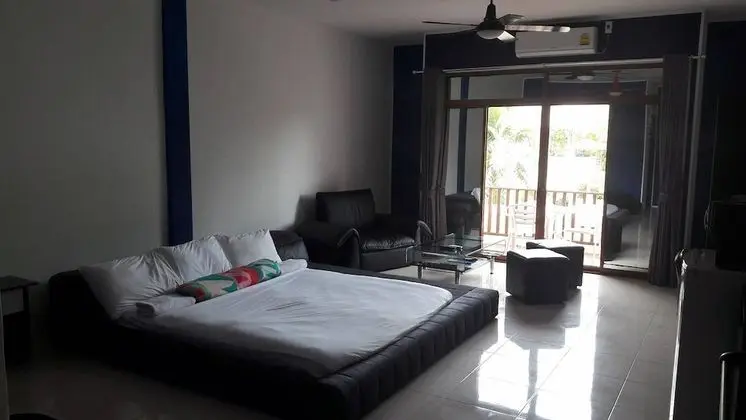 Standard Double Room with Garden View