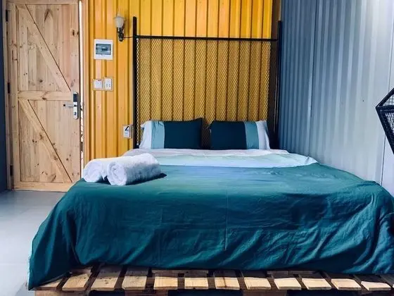 Basic Tek Büyük Yataklı Oda