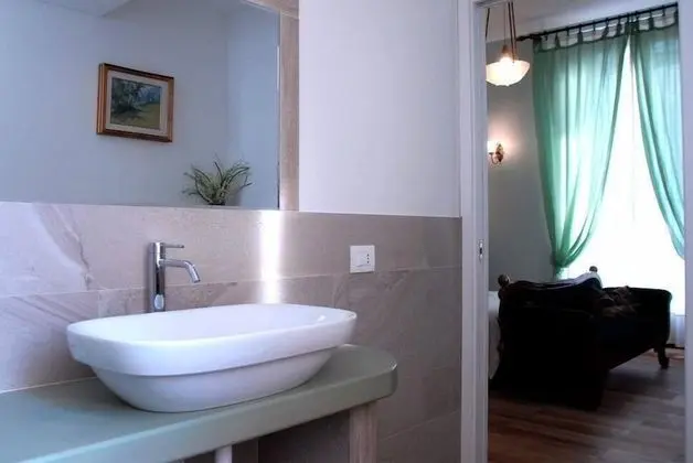 Comfort Tek Büyük Yataklı Oda (Giada)