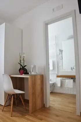 Classic Tek Büyük Yataklı Oda