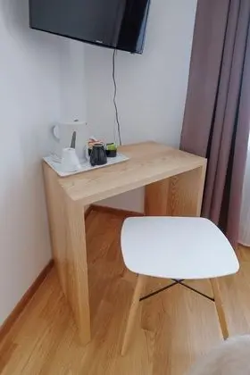 Classic Tek Büyük Yataklı Oda