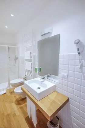 Tek Büyük Yataklı Oda, Teras