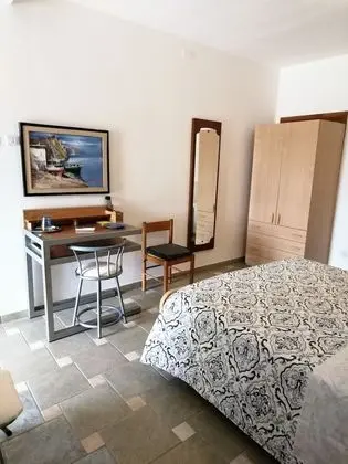 Oda, 2 Tek Kişilik Yatak