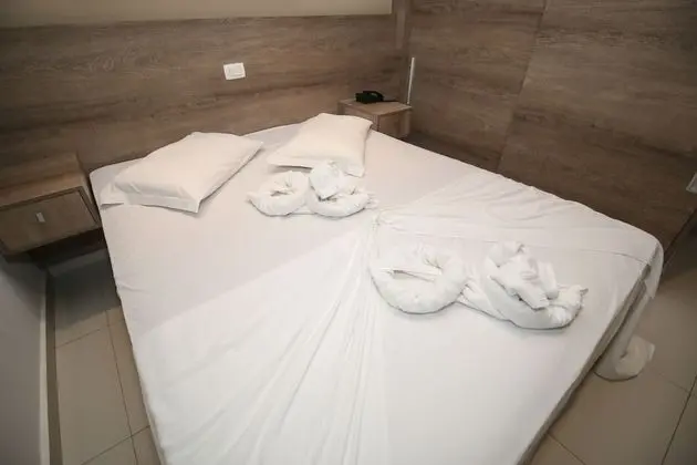 Luxury Oda