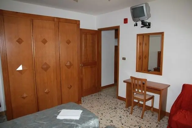 Dört Kişilik Oda